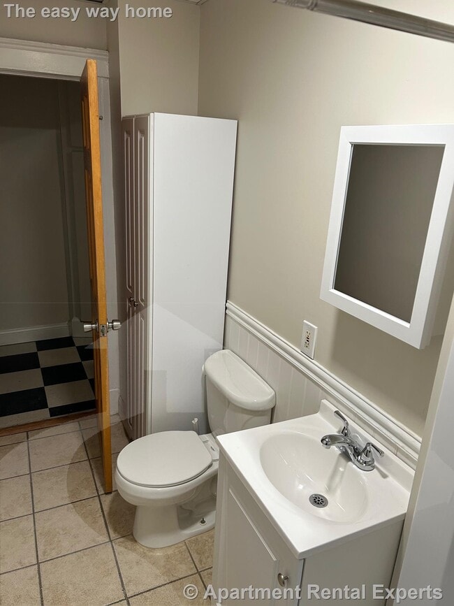 Photo - 578 Main St Unit #1