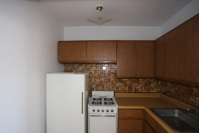 Photo - 629 W Belmont Ave Unidad 302
