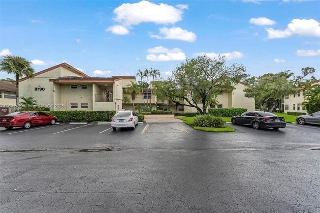 Photo - 8790 Holly Ct Unit 202