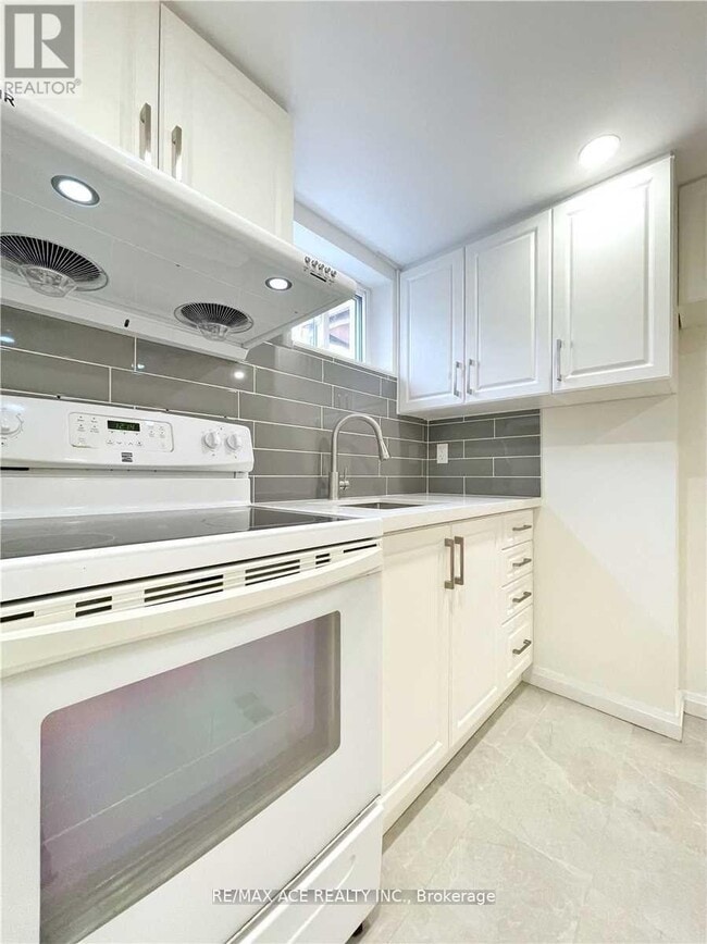 Photo - 246 Horsham Ave