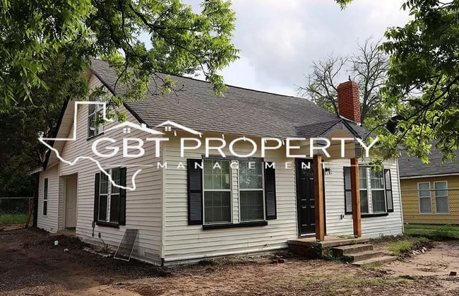 Photo - 4 Bedroom 3 Bath Home Remodeled!!!!