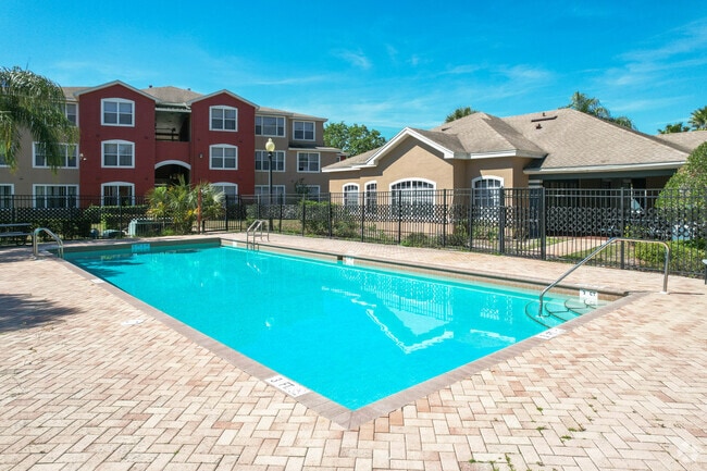 Piscina - Villas at Lake Smart Apartments