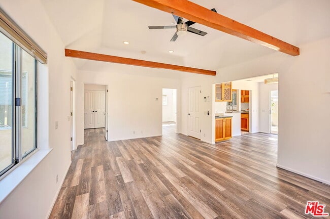 Photo - 655 Brooks Ave