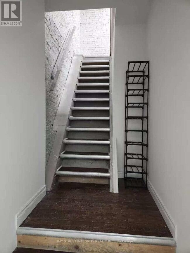 Photo - 71 Main St E Unité 3A