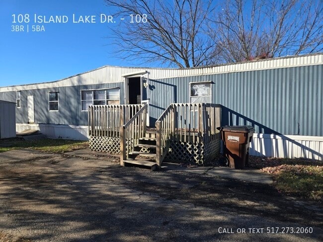 Building Photo - 108 Island Lake Dr