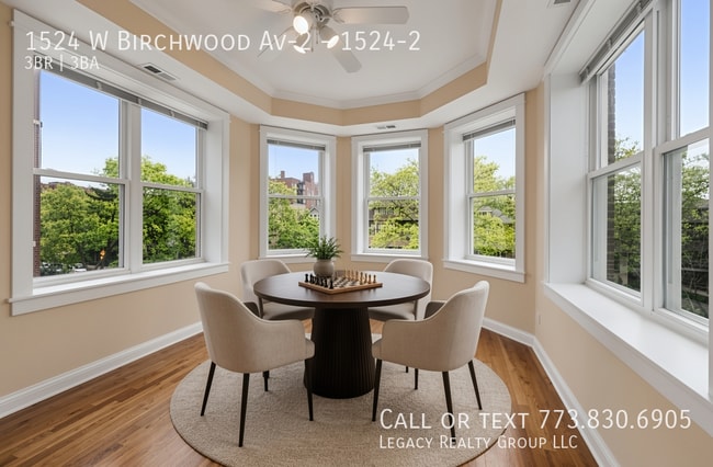 Photo - 1524 W Birchwood Ave Unit 1524-2