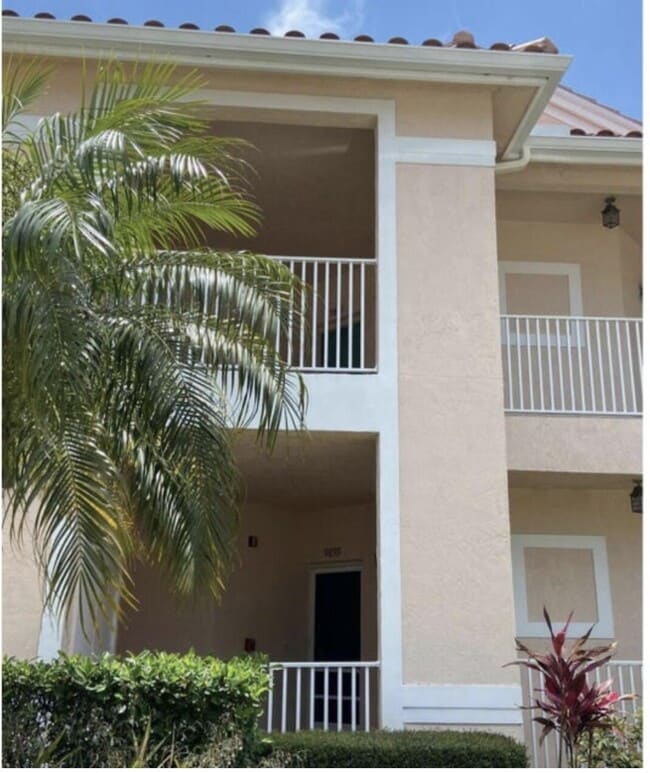 Building Photo - 9871 Perfect Dr Unit 144 B Side