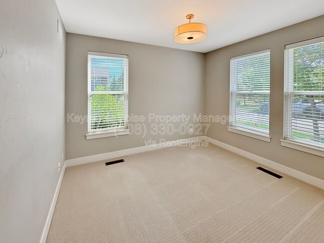 Photo - 2784 S Trailwood Way