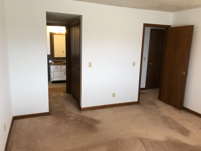 Photo - 112 N Orr Dr Unit #11