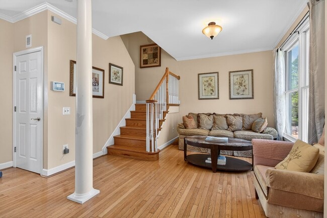 Photo - 10105 Nicolson Rd