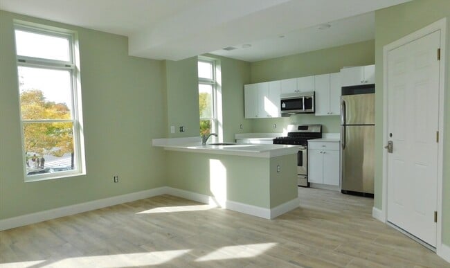 Photo - 10 Roxbury St Unit 5