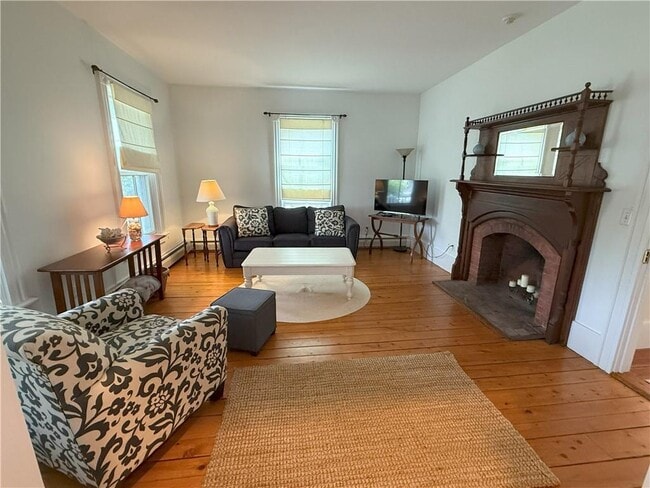 Photo - 9 Union St Unit 1