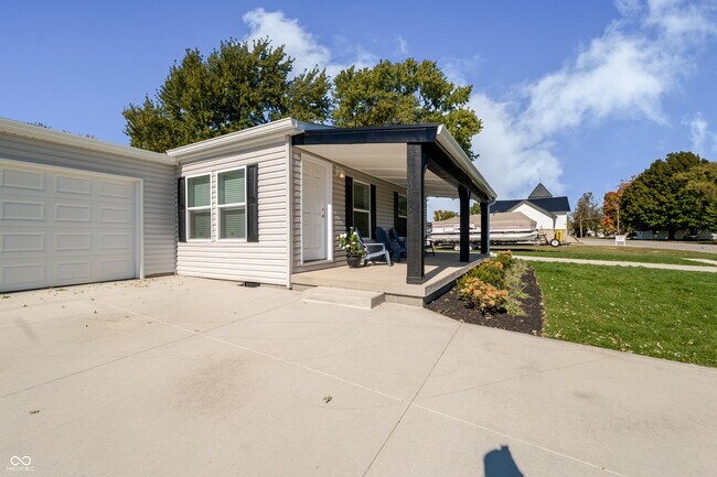 Photo - 340 S Walnut St