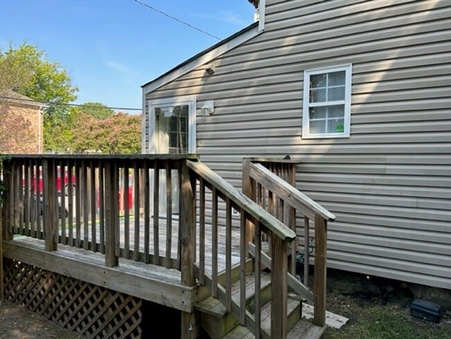 Photo - 4 bedroom, 3 bath 1,668 sf single family home located in Norfolk near ODU and Sentara Norfolk Gen...