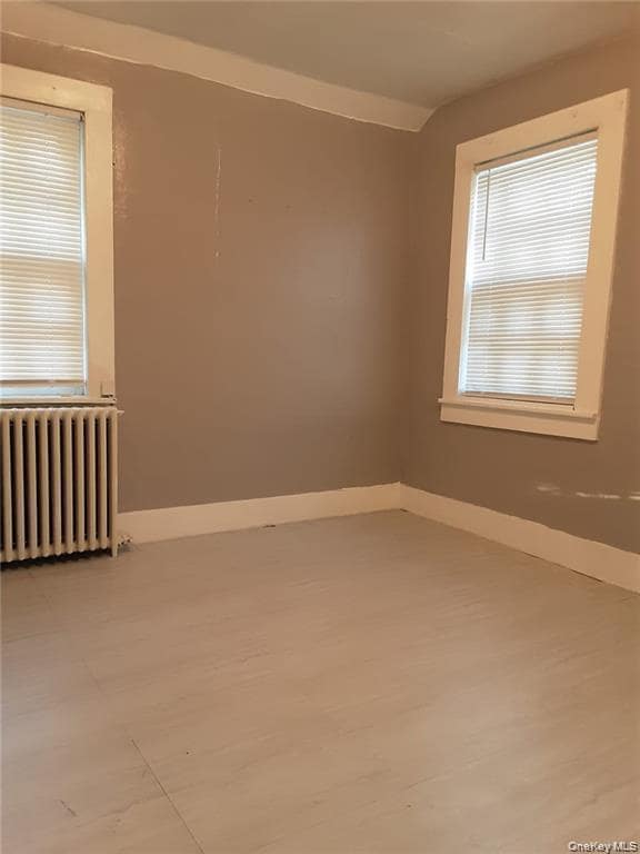 Photo - 2 Oxford Depot Rd