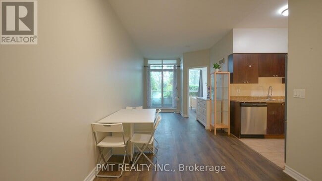 Photo - 388 Prince of Wales Dr Unit 305