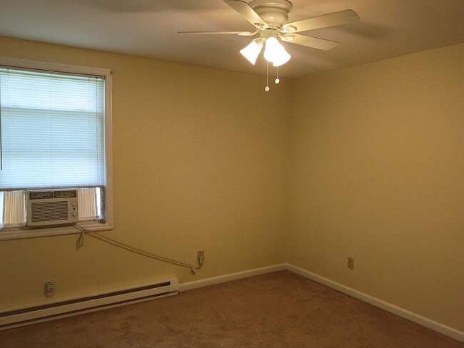 Photo - 4805 Wyoming Ave Unit 4805 C Wyoming Ave