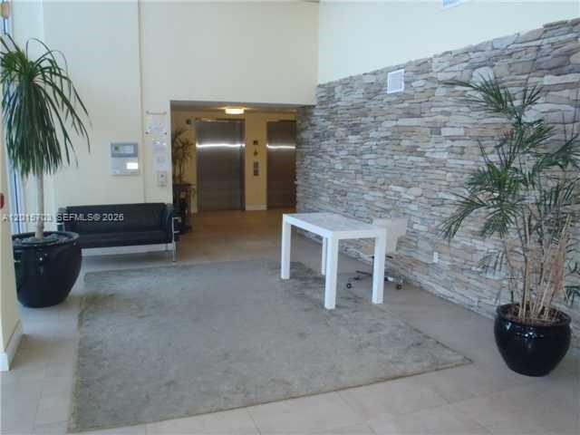 Photo - 1350 NW 8th Ct Unidad PH 7