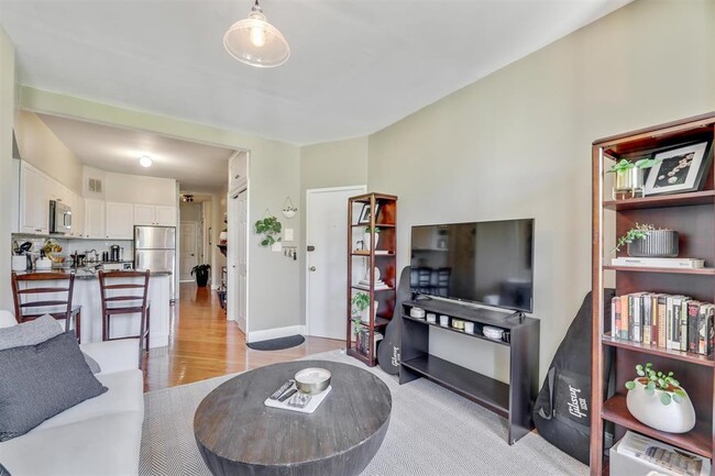 Photo - 931 Park Ave Unit 5R