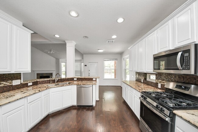 Photo - 20510 Pioneer Bend Ct