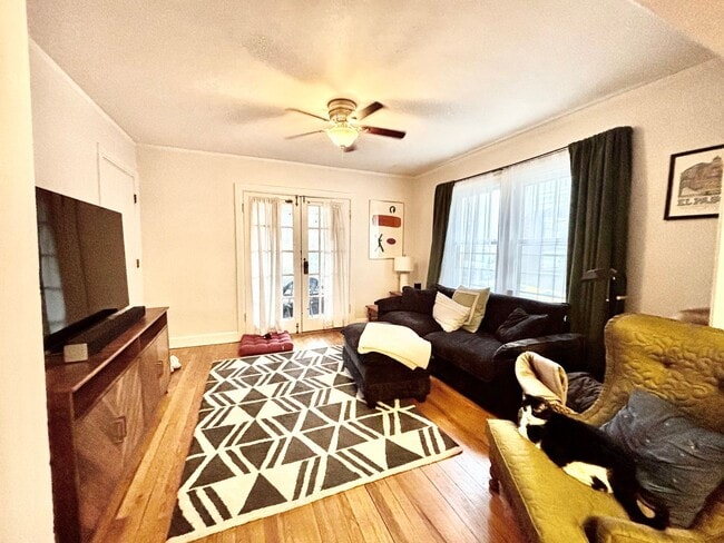 Photo - 5106 Baltimore Ave Unidad 5106-1S