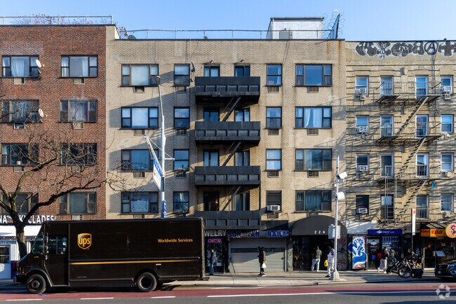 Photo - 132 Avenue C