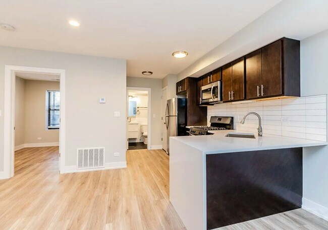 Photo - 2223 W 21st St Unidad 1F