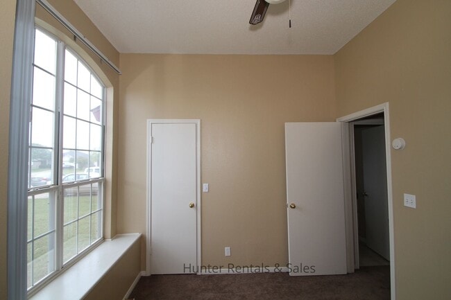 Building Photo - The Meadows! Rental