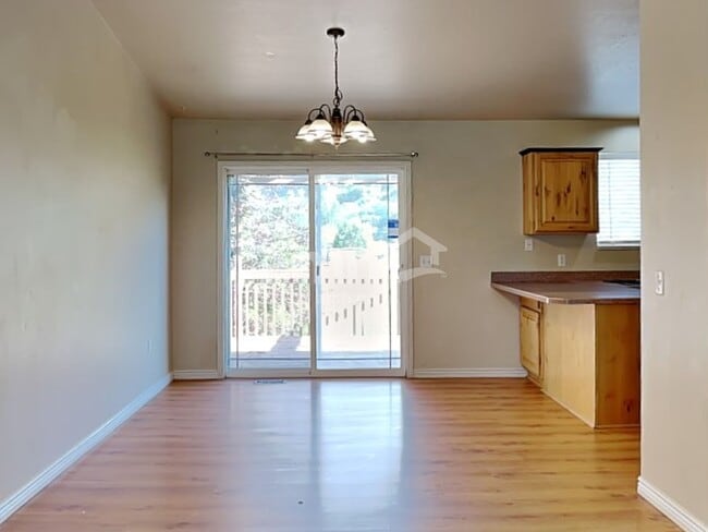 Photo - 1625 E Bateman Way