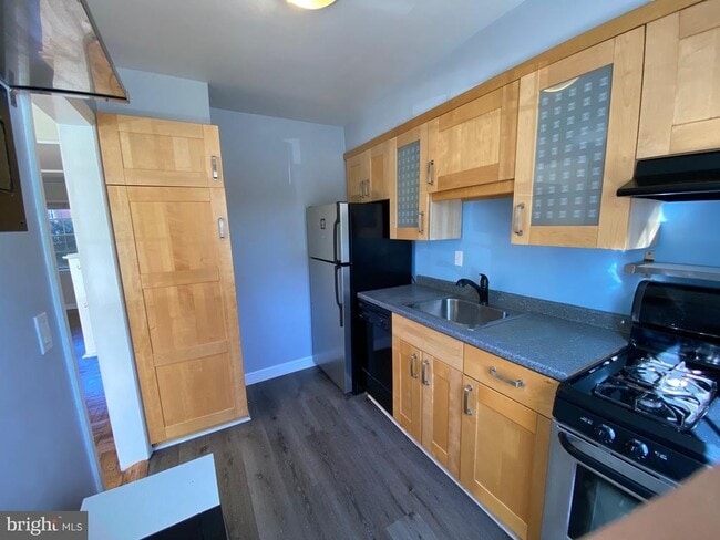 Photo - 6515 Potomac Ave Unit A2