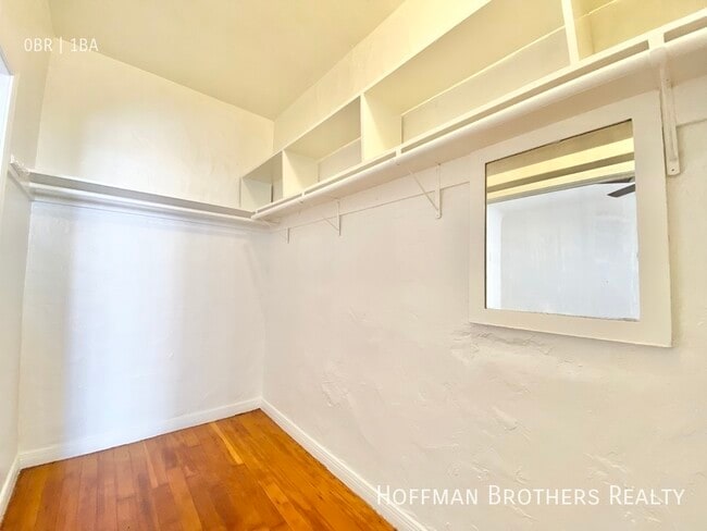 Photo - 4846 Rosewood Ave Unidad 8