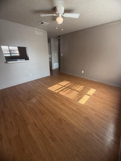 Building Photo - 139 Elm St Unit 306