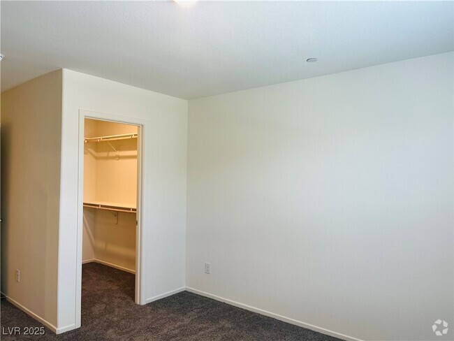 Building Photo - 10160 Mulberry Rdg St Rental