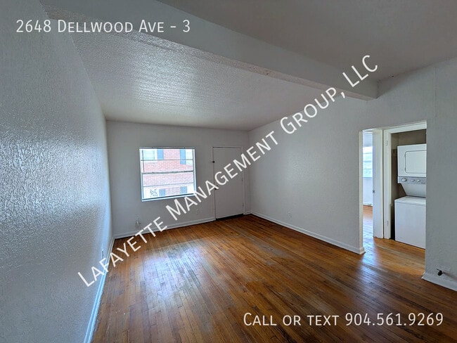 Photo - 2648 Dellwood Ave Unidad 3