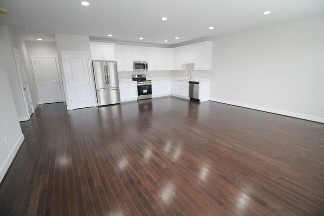 Photo - 1704 W Cary St