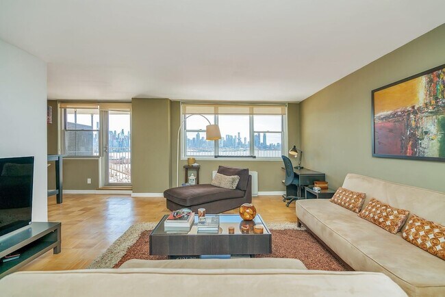 Photo - 6040 JFK Blvd E