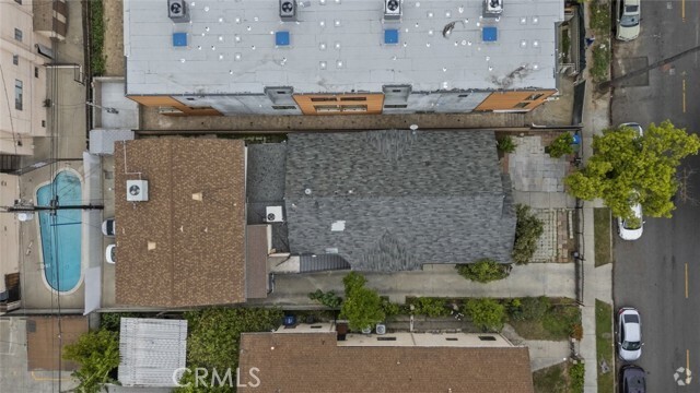 Building Photo - 1549 N Kingsley Dr Rental