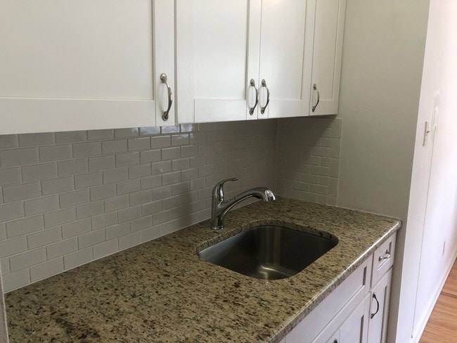 Photo - Chestnut Station