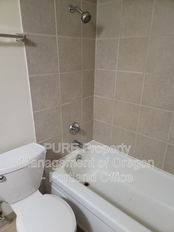 Photo - 1115 SE 27th Ave