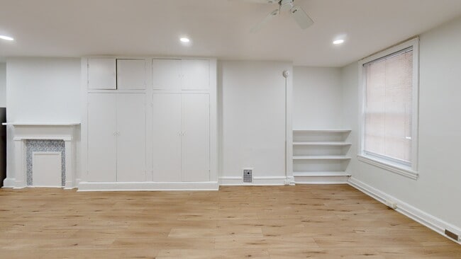 Photo - 312 S 16th St Unit 2F