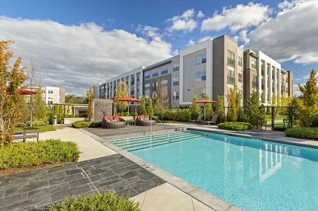 Building Photo - Bell Westford Rental