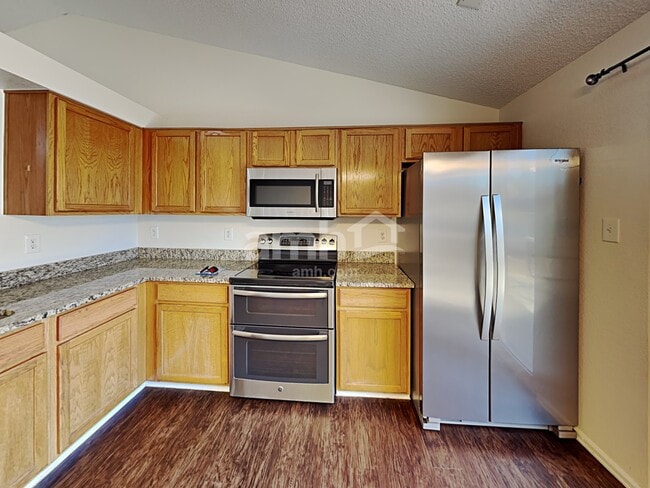 Photo - 12034 Glencoe St