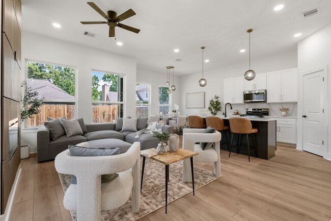 Photo - 22806 August Leaf Dr