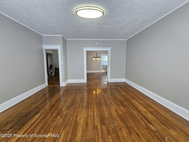 Photo - 218 S Franklin St