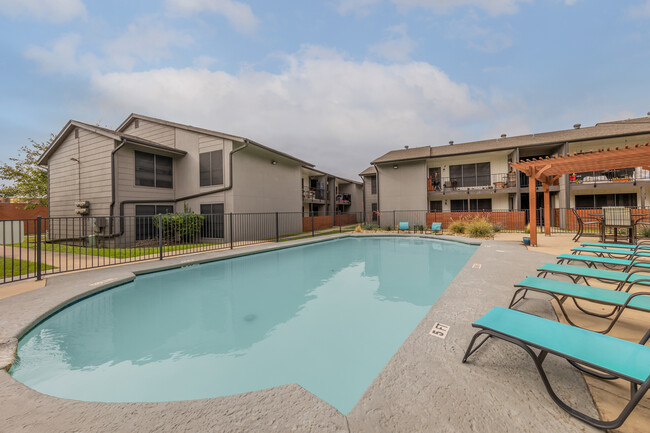 Building Photo - The Grandon Rental