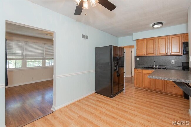 3818 Wabash Ave
