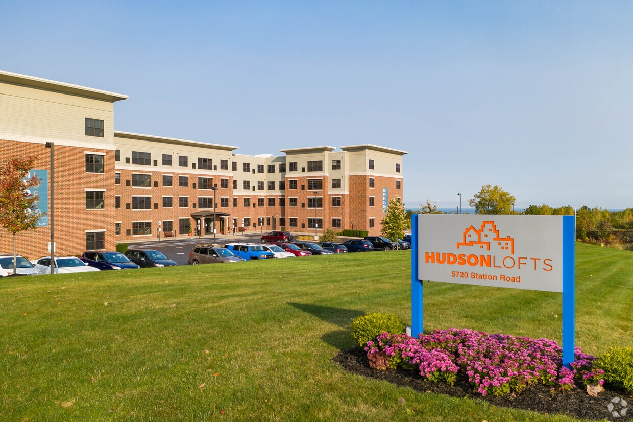 Hudson Lofts - Hudson Lofts