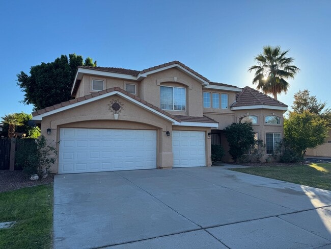 Photo - 4 Bedroom Corner Lot Great Location