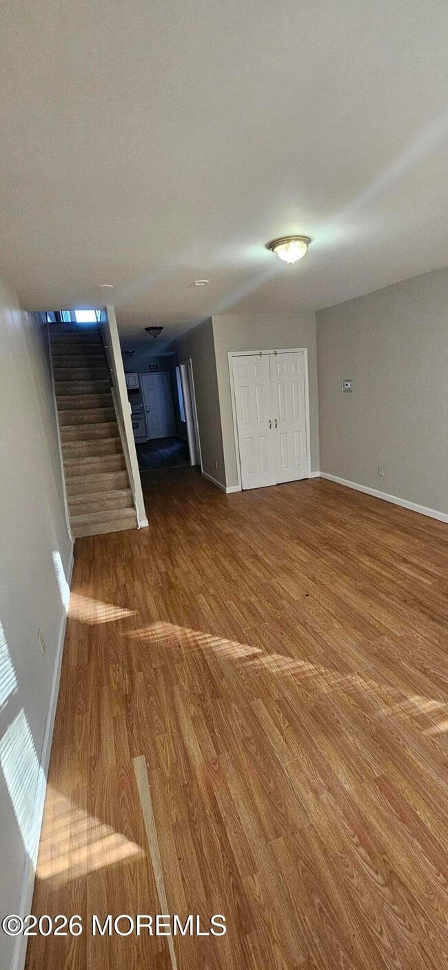 Photo - 540 Lamberton St