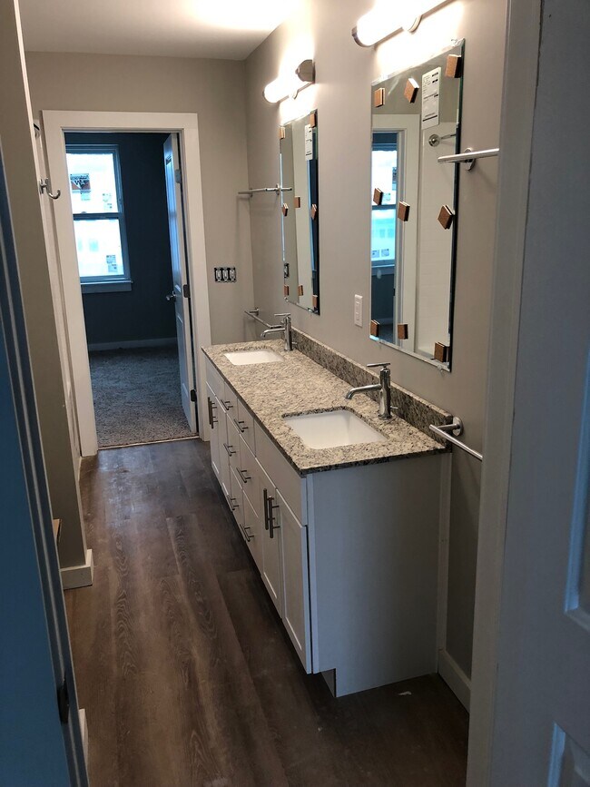 Photo - Ivy Ridge Townhomes